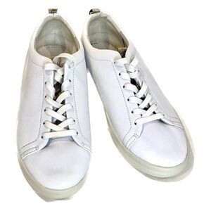 VIONIC Paisley White Leather Sneaker Gold Metallic Trim Size 7 MISSING INSOLES